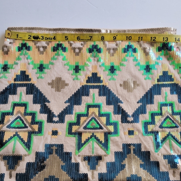 Express Sequin Mini Skirt. - Picture 4 of 7